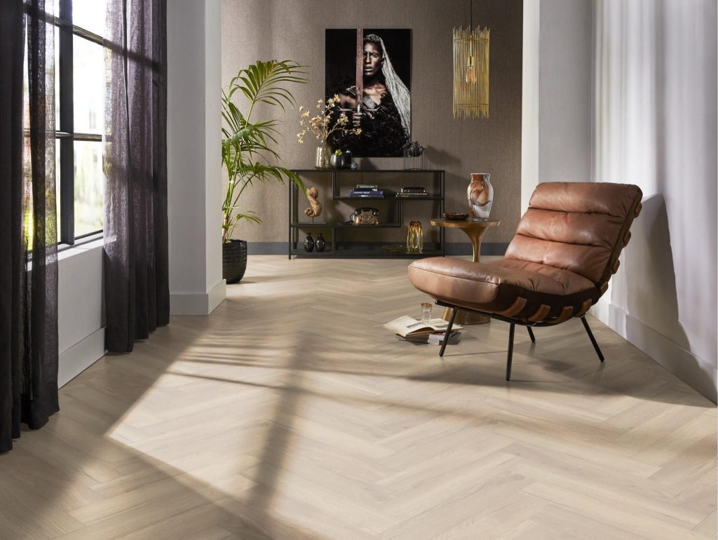 Wanneer meubels op een PVC vloer plaatsen